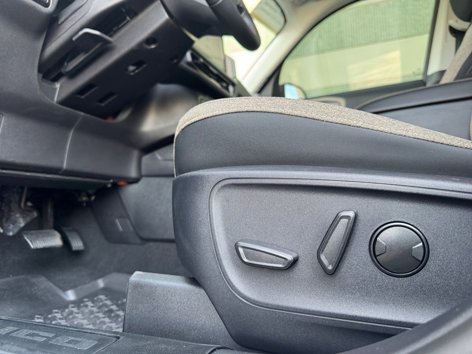 Certified 2025 Ford Bronco Sport Big Bend w/ Convenience Package image 19