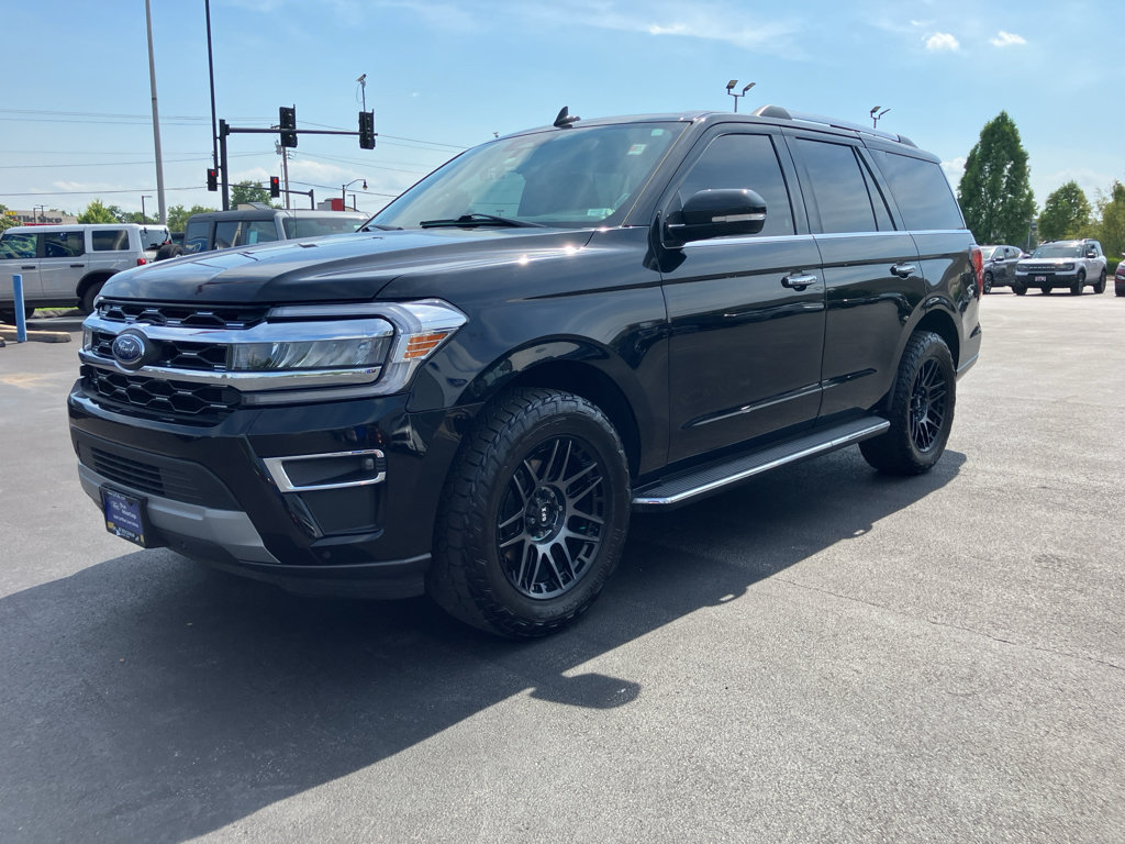Certified 2022 Ford Expedition Limited RWD image 2