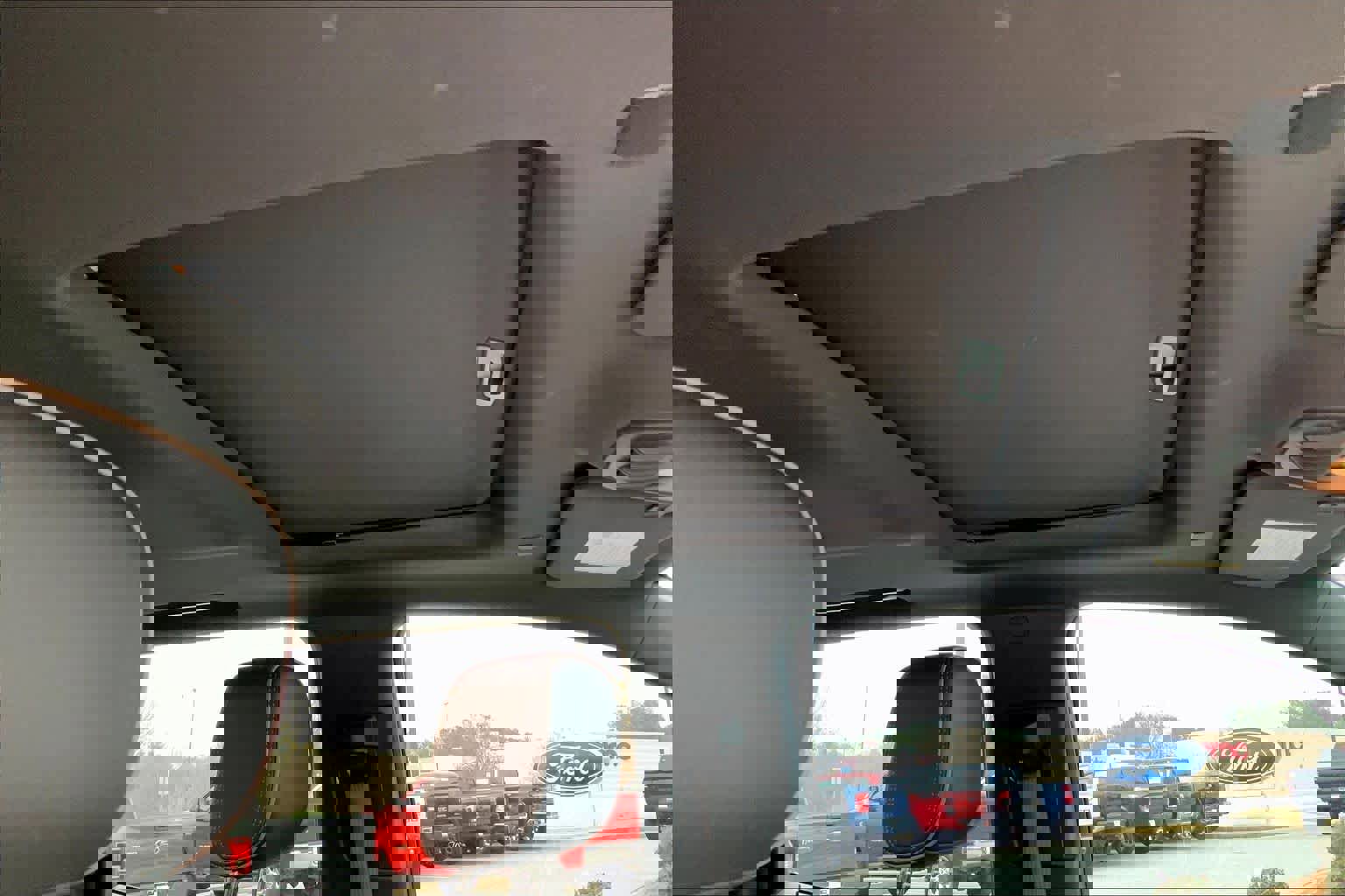 Used 2023 GMC Canyon Denali image 13