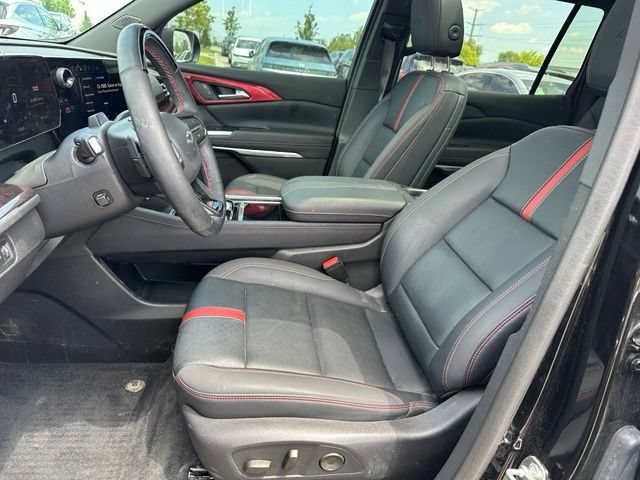 Used 2024 Chevrolet Traverse RS w/ LPO, Floor Liner Package AWD/4WD image 21