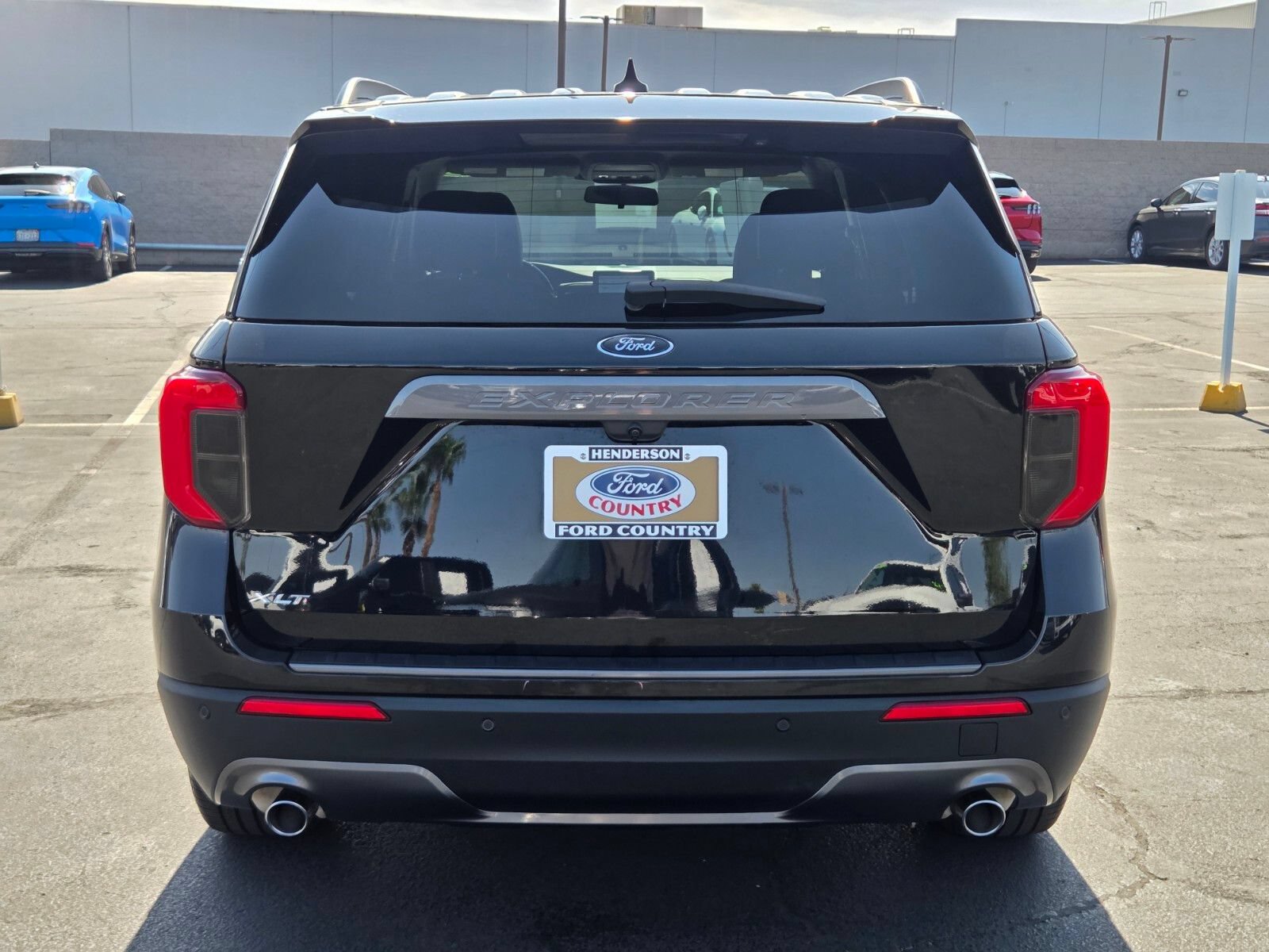 Certified 2023 Ford Explorer XLT w/ Equipment Group 202A RWD image 5