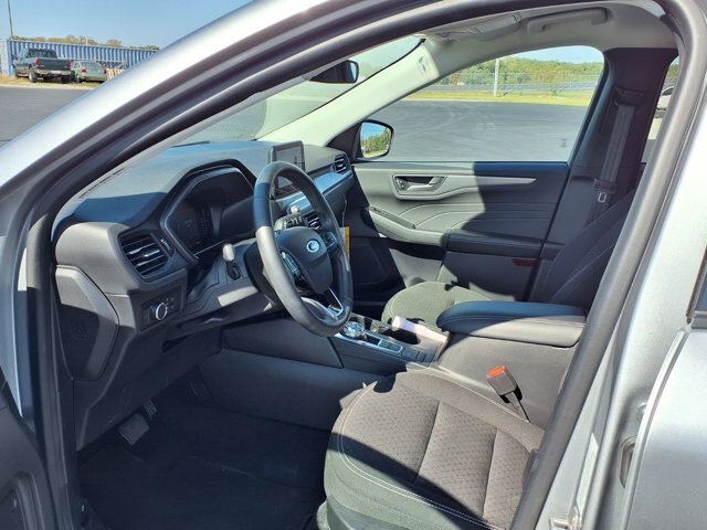 Certified 2023 Ford Escape Active w/ Cold Weather Package FWD image 21