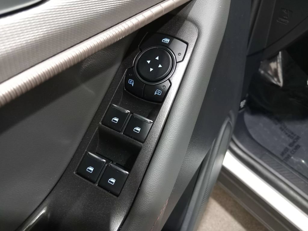 Certified 2025 Ford Explorer Active AWD/4WD image 19