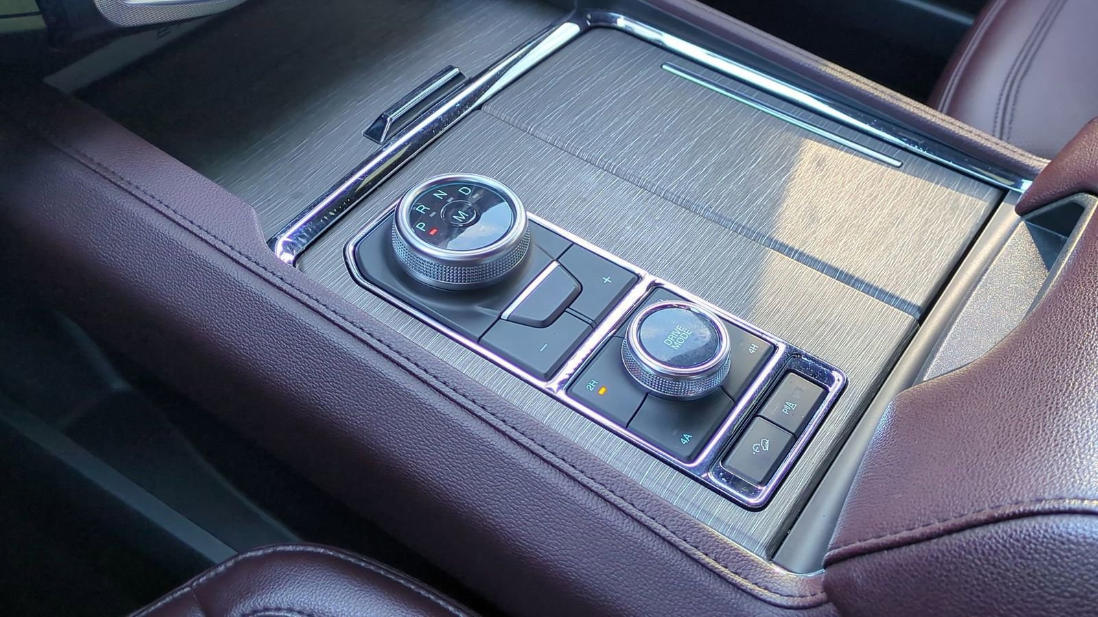 Certified 2023 Ford Expedition Limited image 38