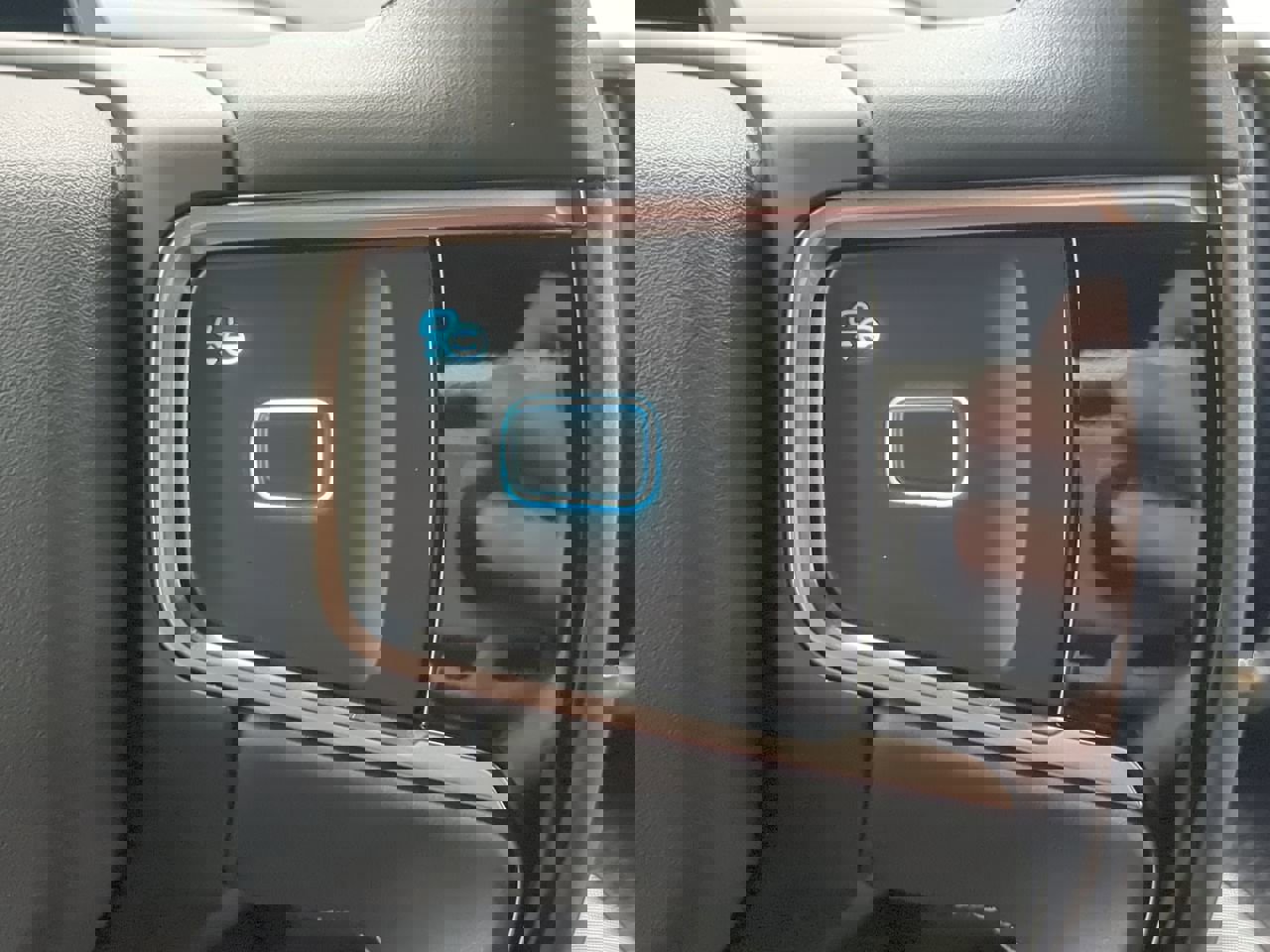 Certified 2025 Ford Expedition Max Platinum w/ Stealth Appearance Package image 25