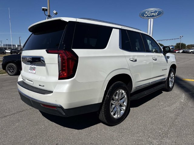 Used 2024 GMC Yukon SLT w/ SLT Luxury Package AWD/4WD image 5