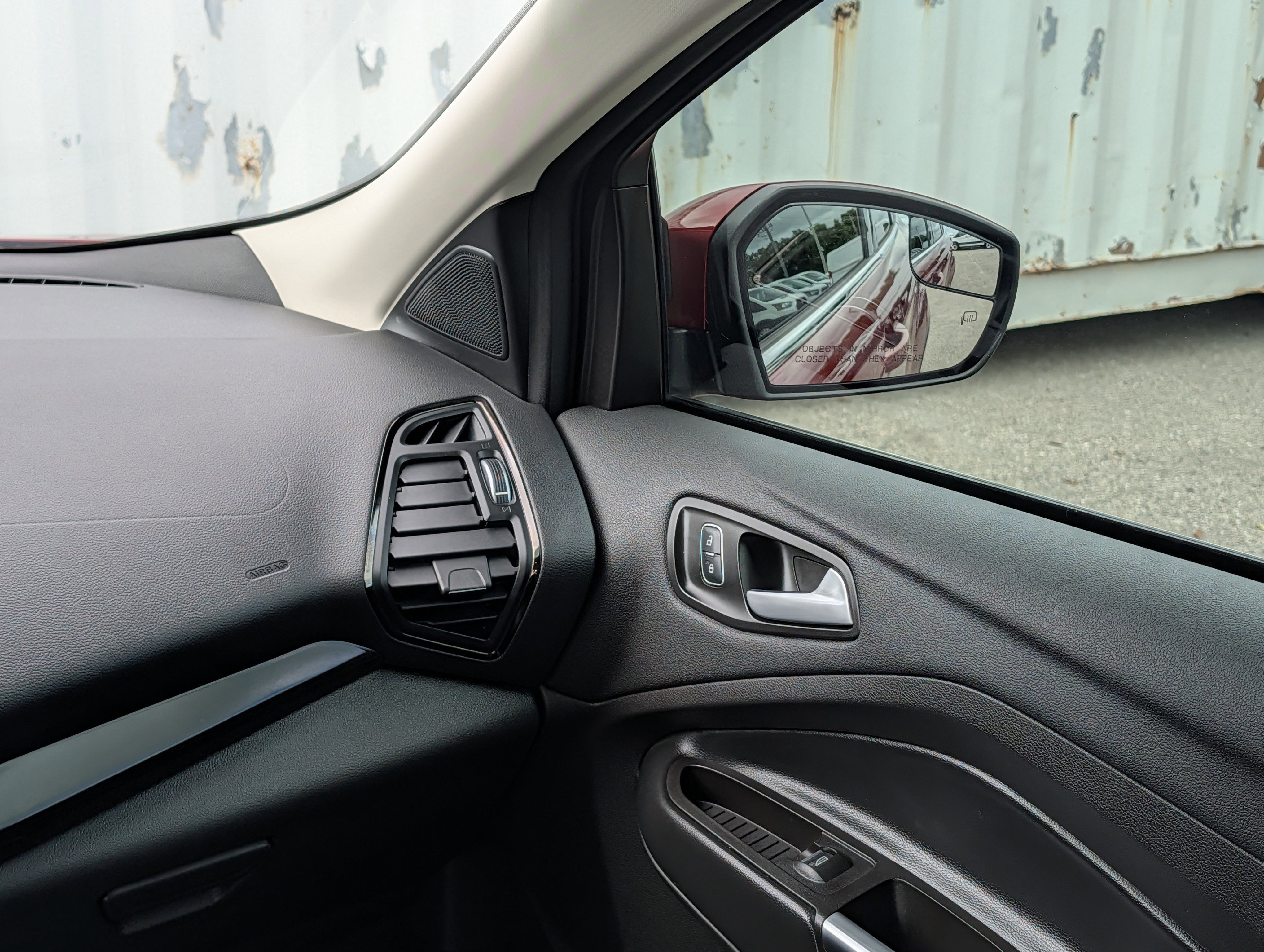 Certified 2018 Ford Escape Titanium image 18