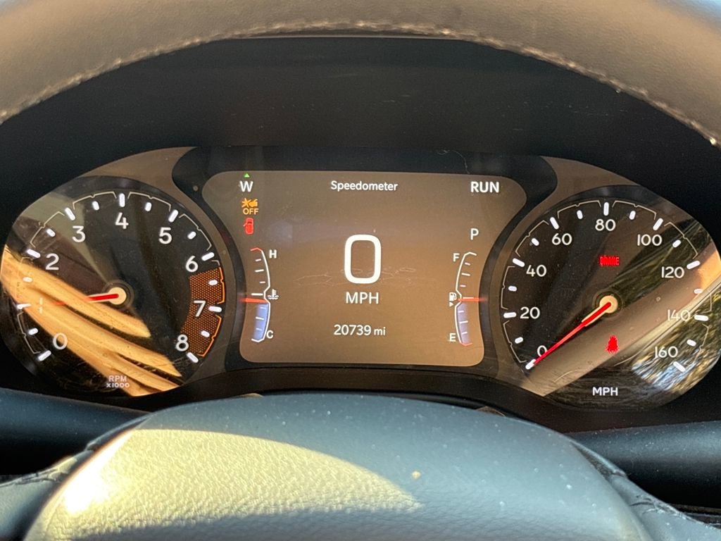 Used 2025 Jeep Compass Latitude w/ Altitude Special Edition image 21