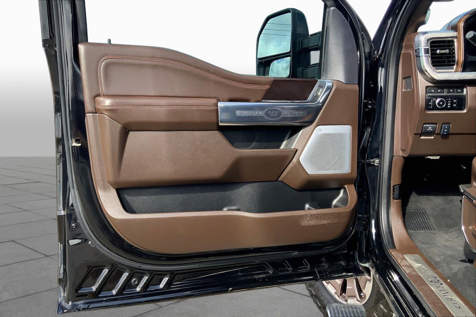 Certified 2024 Ford F350 King Ranch w/ FX4 Off-Road Package AWD/4WD image 22
