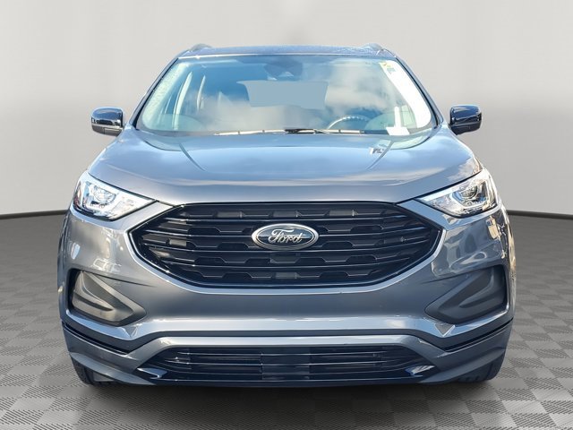 Certified 2022 Ford Edge SE w/ Black Appearance Package image 2