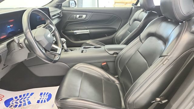Certified 2025 Ford Mustang Premium RWD image 10