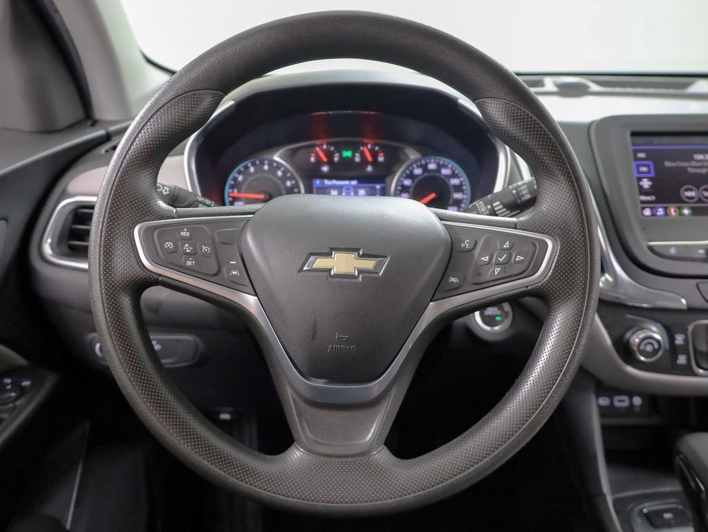 Used 2022 Chevrolet Equinox LS w/ LS Convenience Package image 11