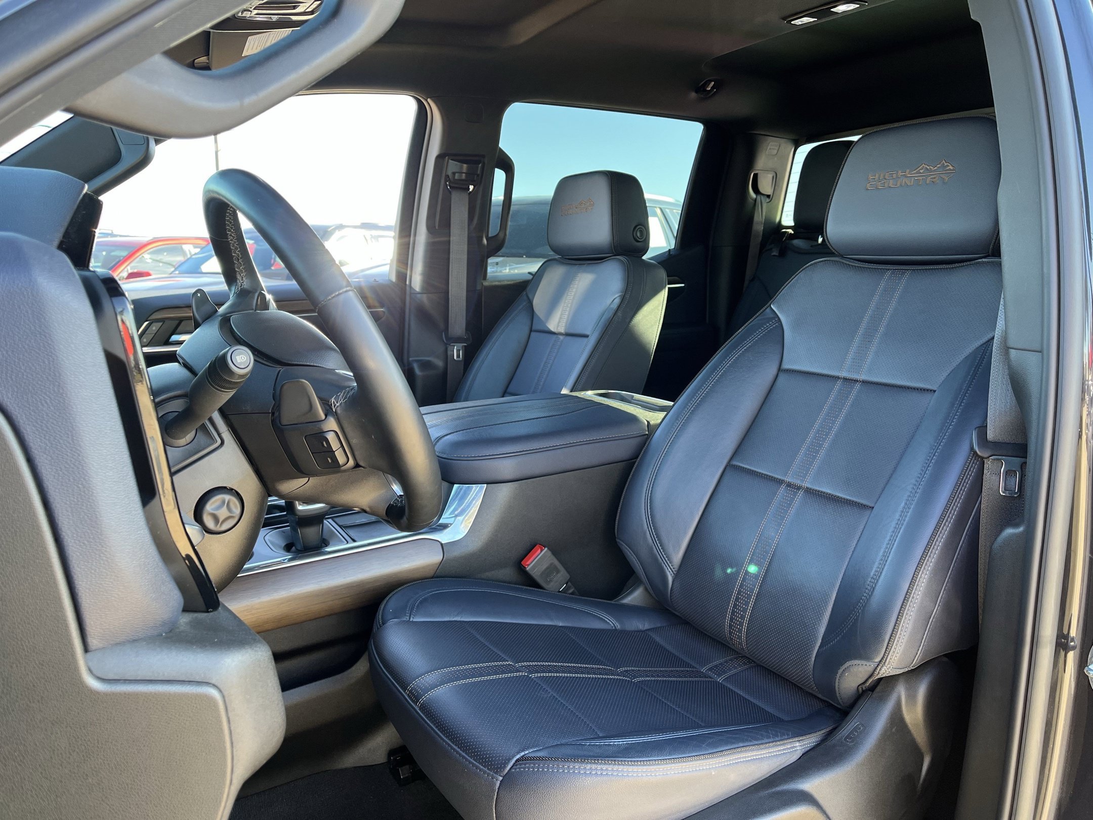 Used 2024 Chevrolet Silverado 1500 High Country w/ LPO, Dark Essentials Package AWD/4WD image 25