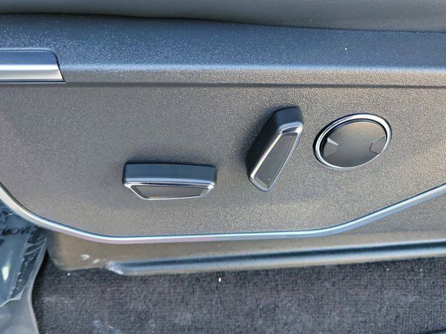 Certified 2022 Ford F150 Raptor w/ Equipment Group 801A High image 22