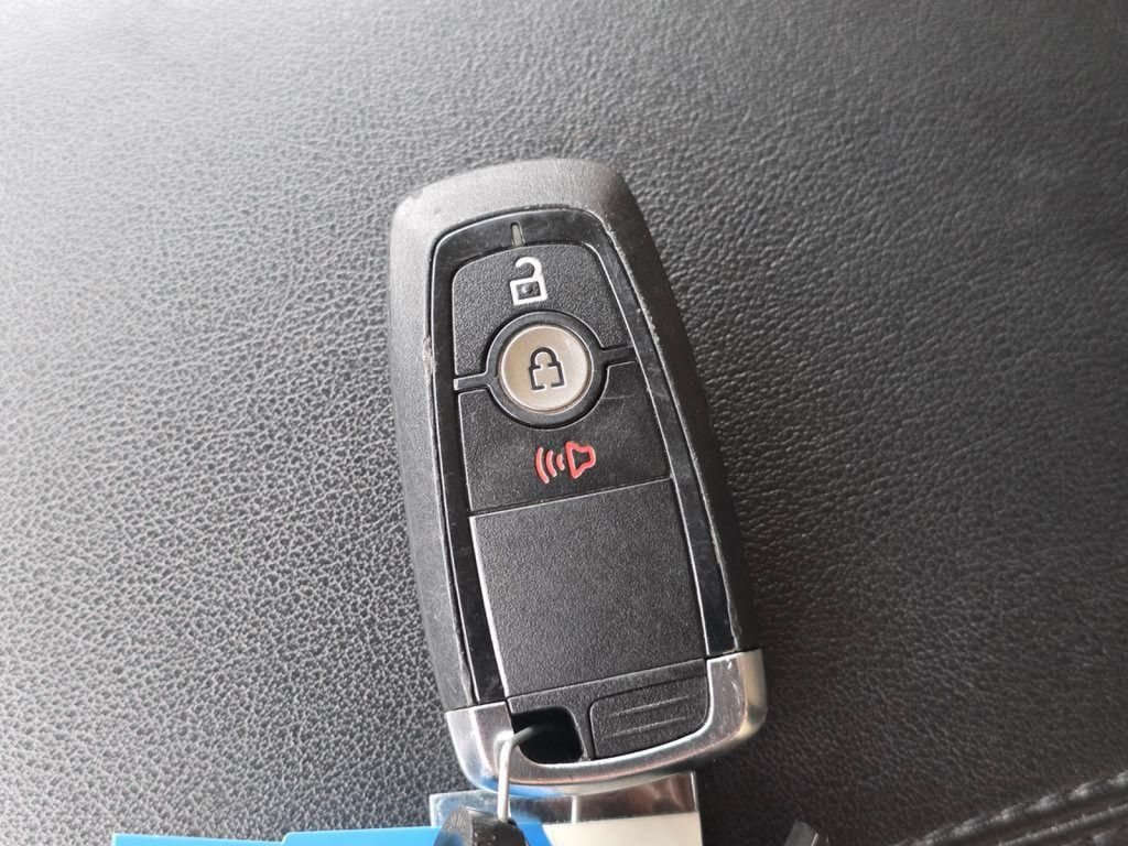Certified 2024 Ford Edge SEL AWD/4WD image 18