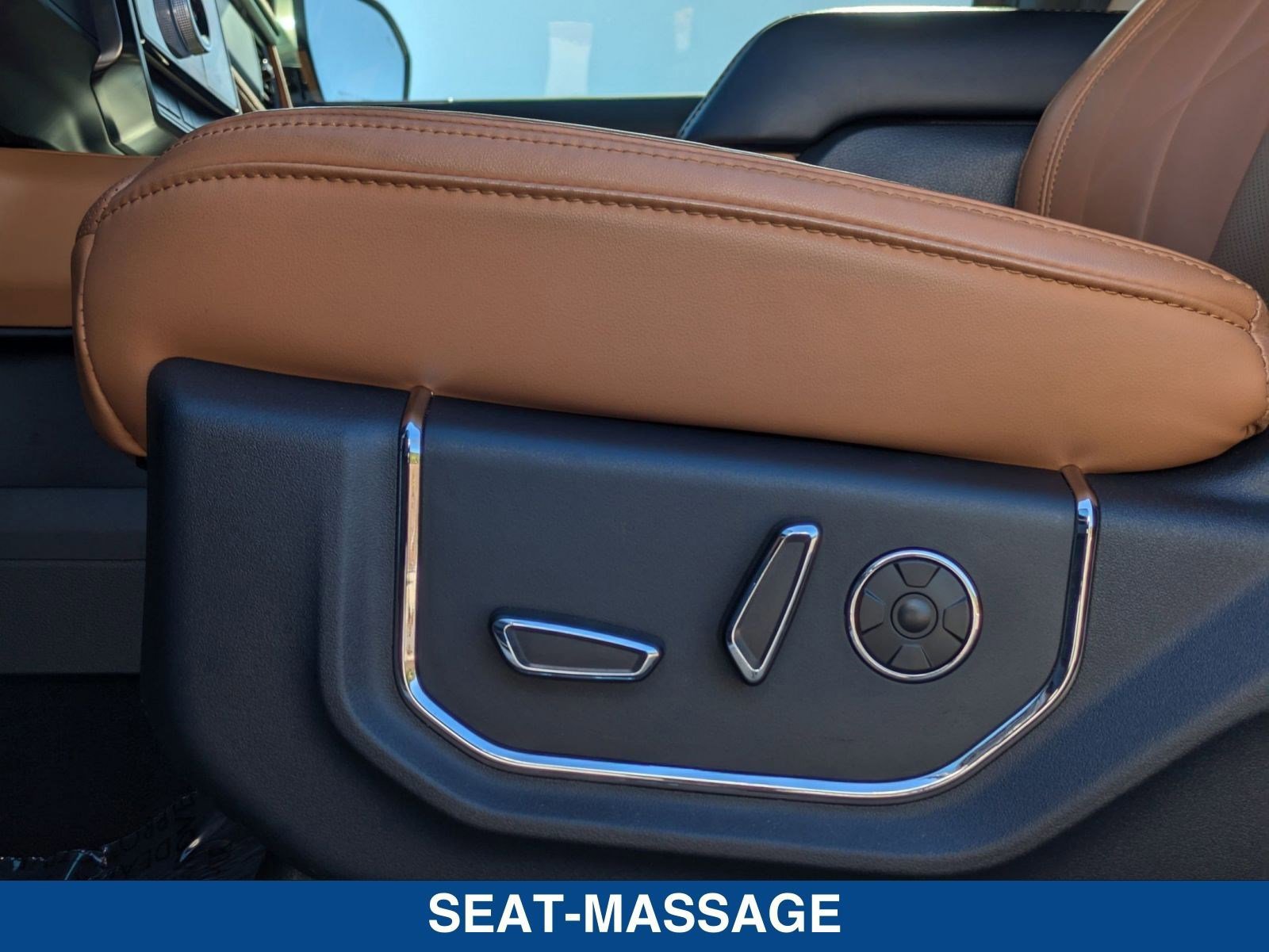 Certified 2024 Ford Expedition Platinum image 23