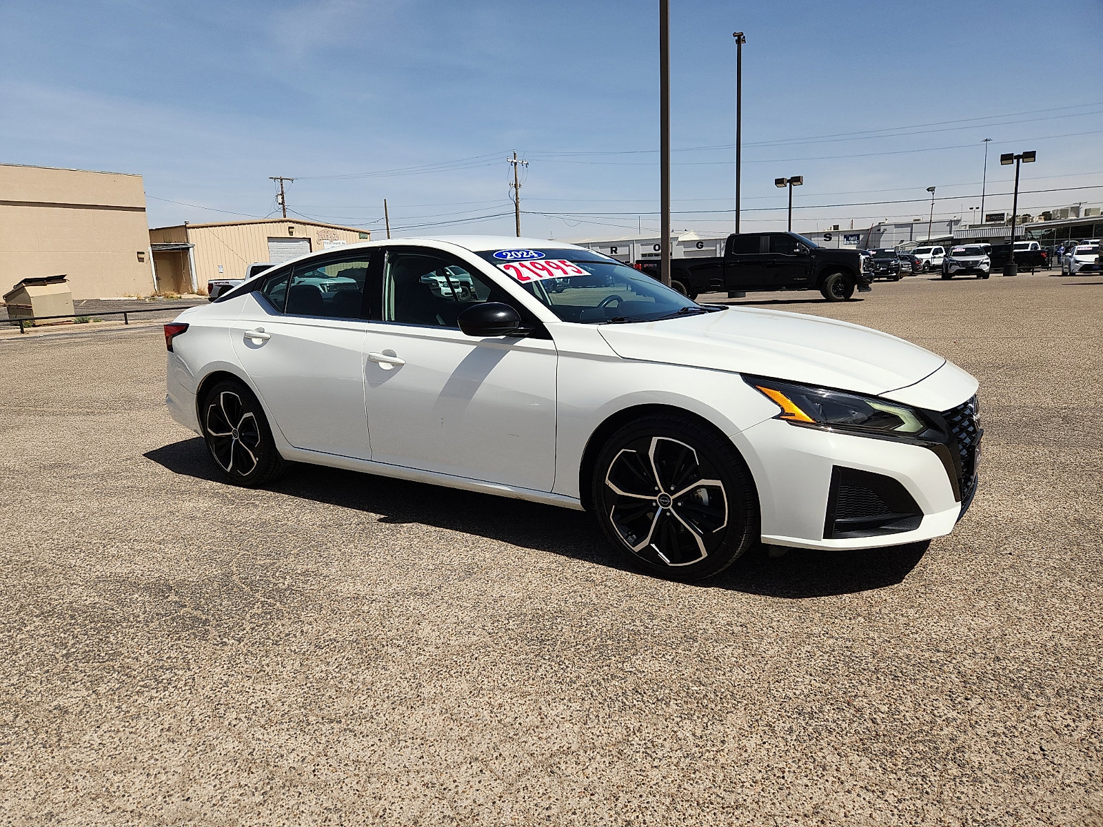 Used 2024 Nissan Altima 2.5 SR image 7