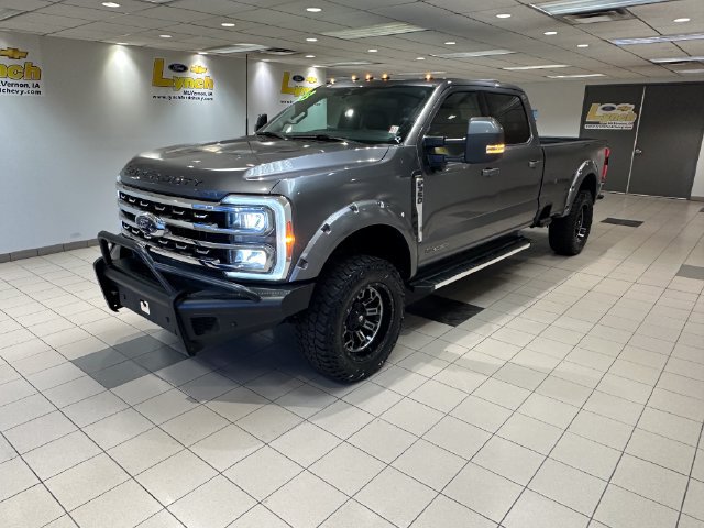 Certified 2023 Ford F350 Lariat AWD/4WD image 2
