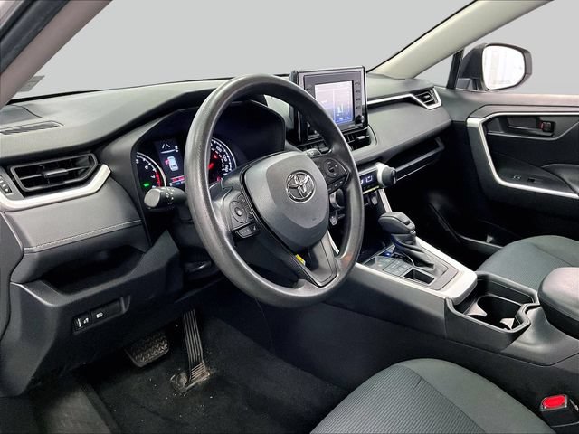 Used 2021 Toyota RAV4 LE AWD/4WD image 12