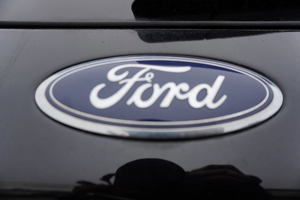 Certified 2024 Ford Escape ST-Line w/ Equipment Group 301A image 27