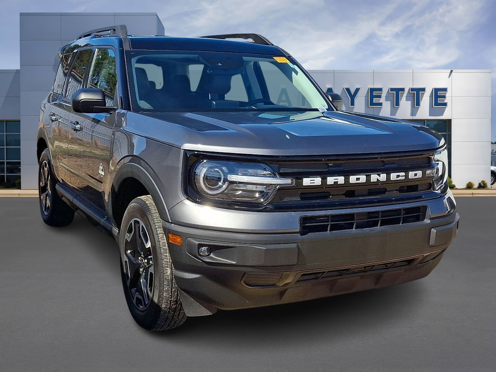 Certified 2022 Ford Bronco Sport Outer Banks w/ Tech Package image 1