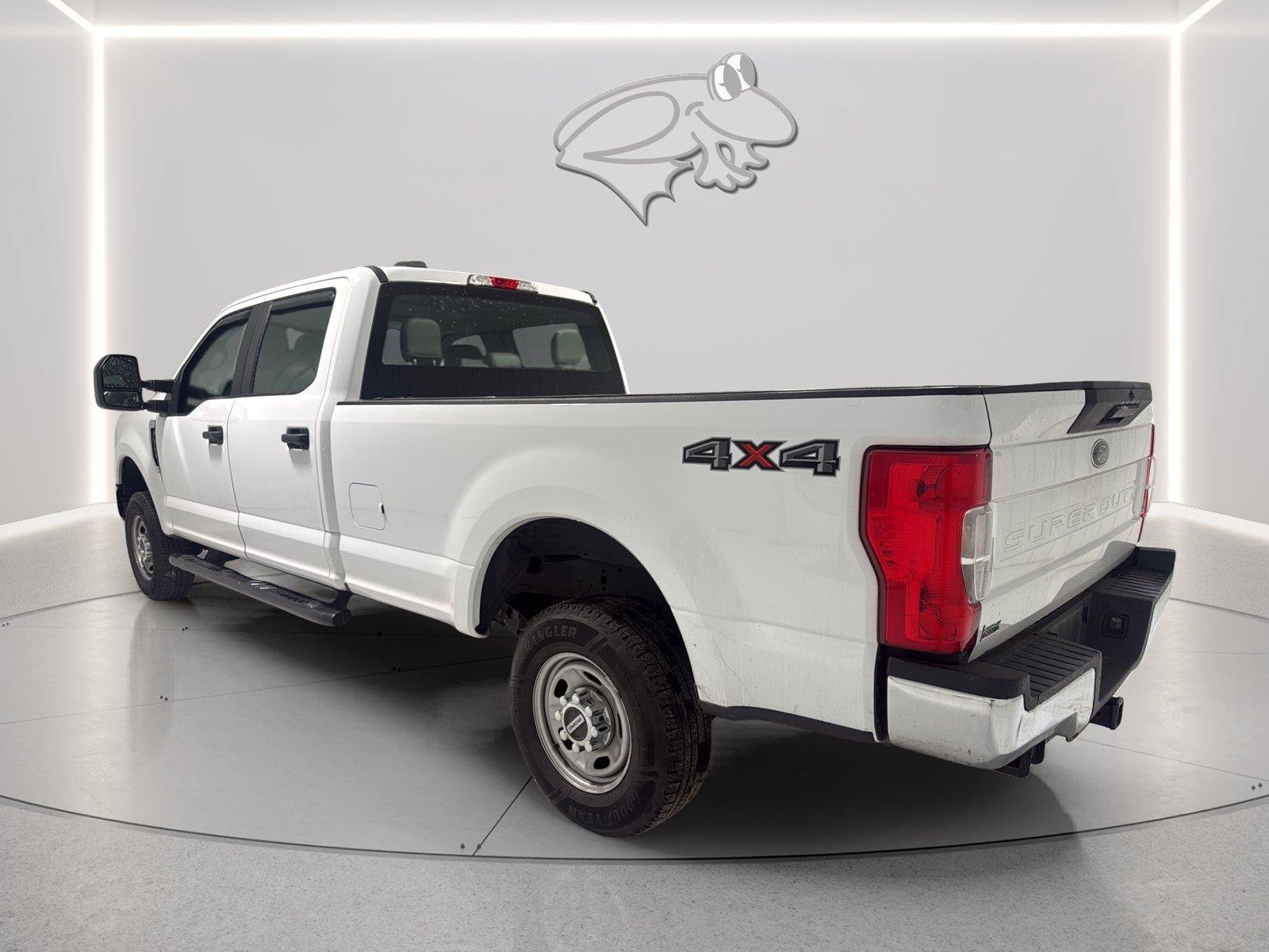 Certified 2021 Ford F250 XL w/ Power Equipment Group AWD/4WD image 3