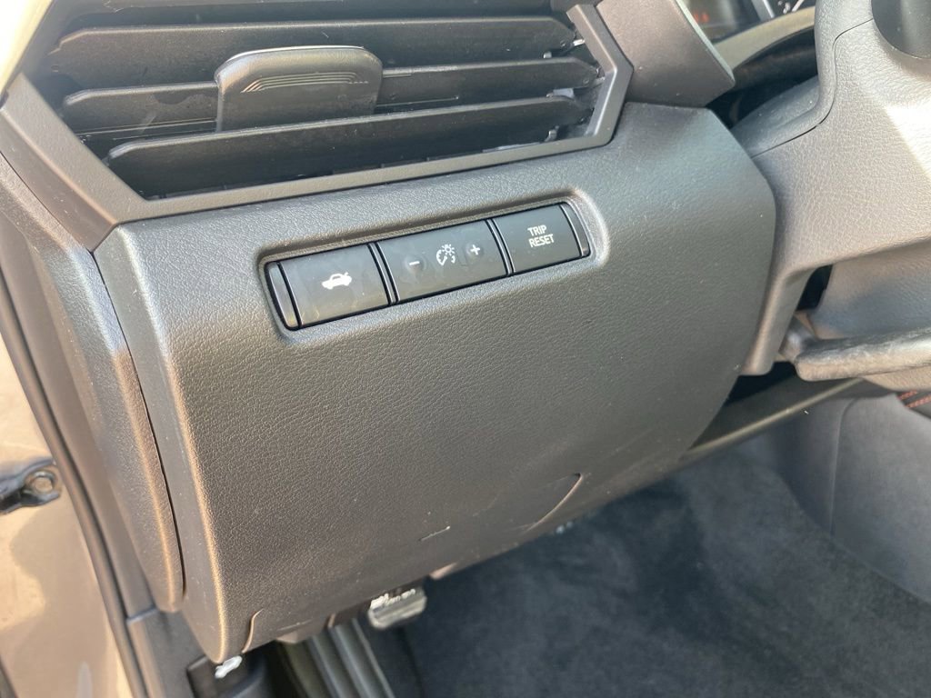 Used 2024 Nissan Altima 2.5 SR image 25