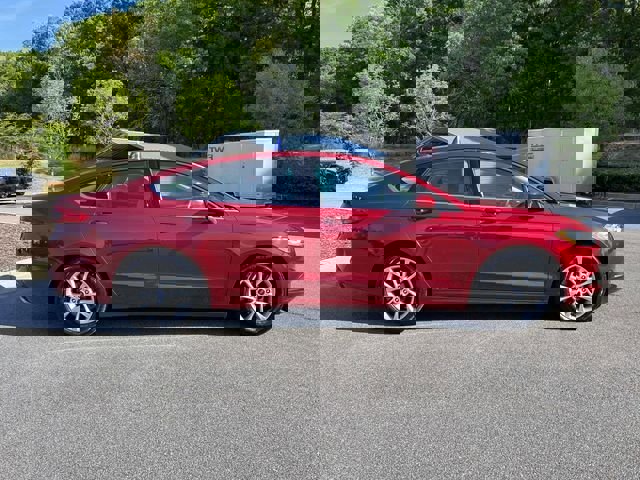 Certified 2017 Ford Fusion SE w/ Fusion SE Technology Package image 6