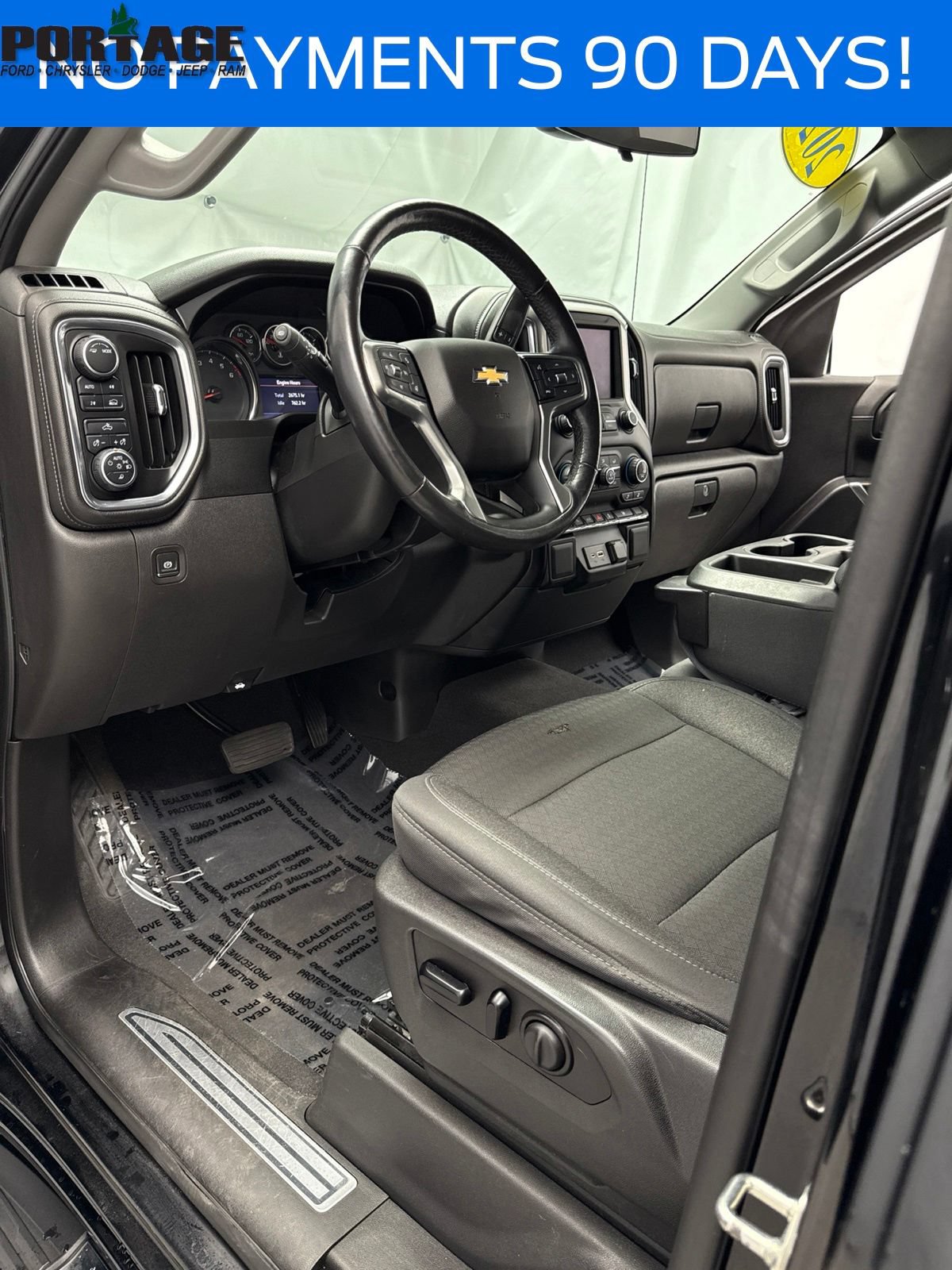 Used 2020 Chevrolet Silverado 1500 LT w/ Convenience Package AWD/4WD image 10