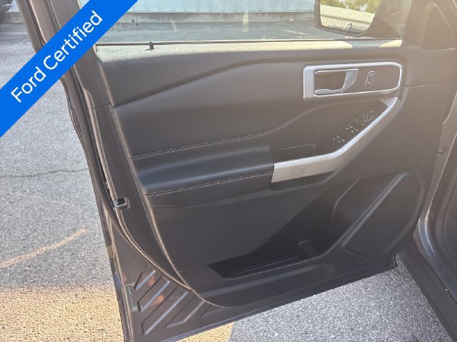 Certified 2023 Ford Explorer XLT w/ Equipment Group 202A AWD/4WD image 11