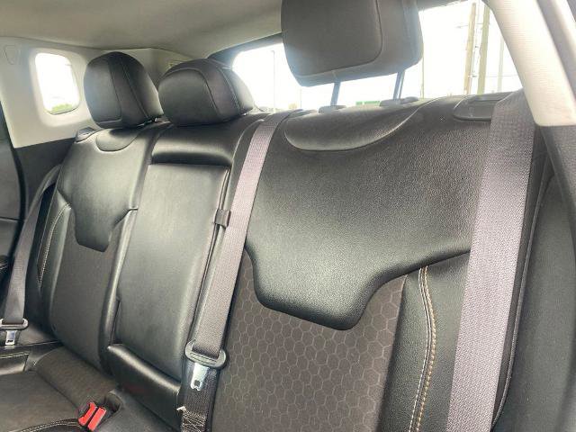 Used 2020 Jeep Compass Latitude FWD image 27