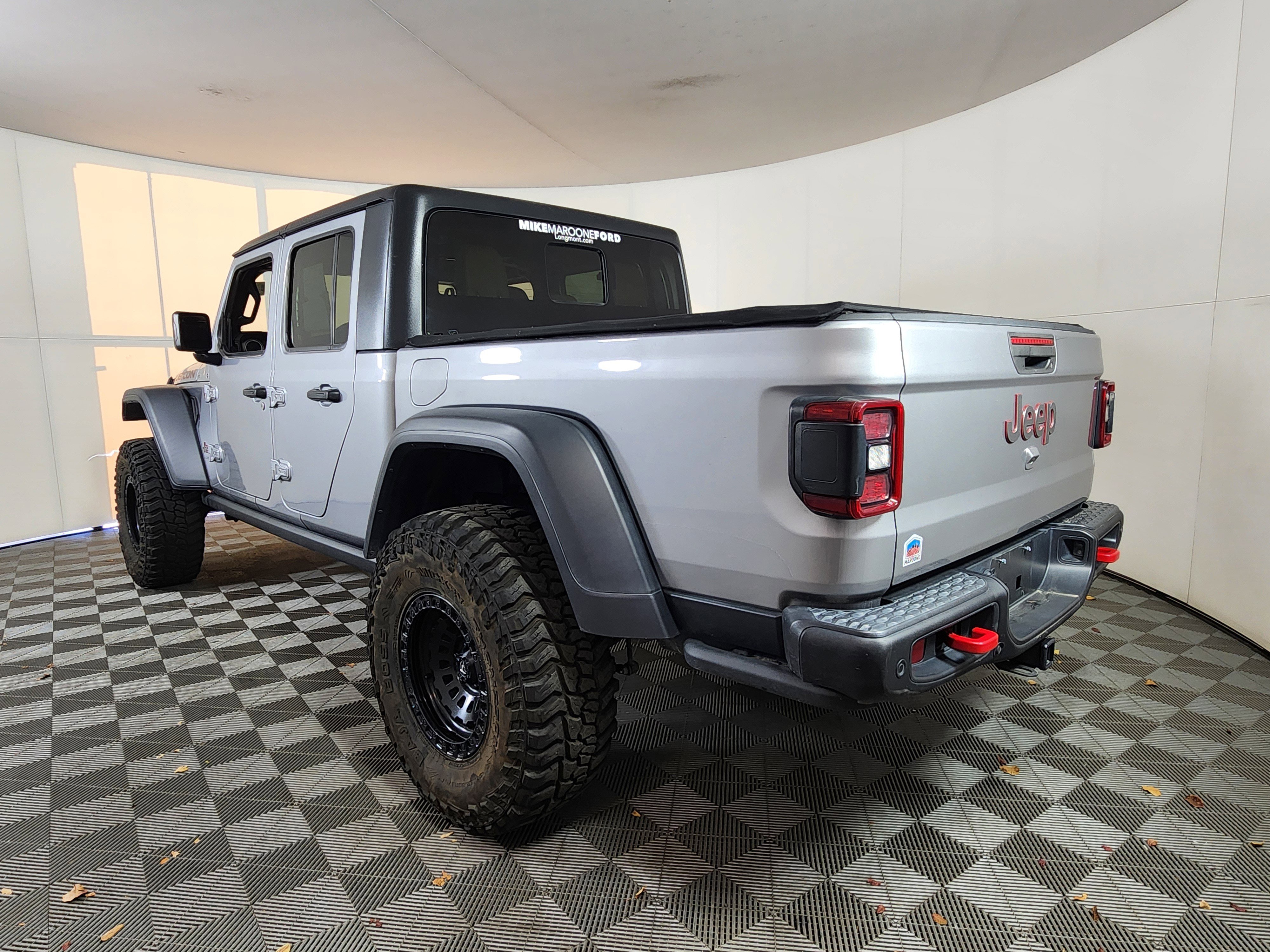 Used 2020 Jeep Gladiator Rubicon w/ Uconnect 4C Nav & Sound Group image 5