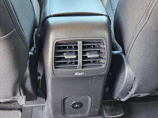 Certified 2025 Ford Escape Active FWD image 17