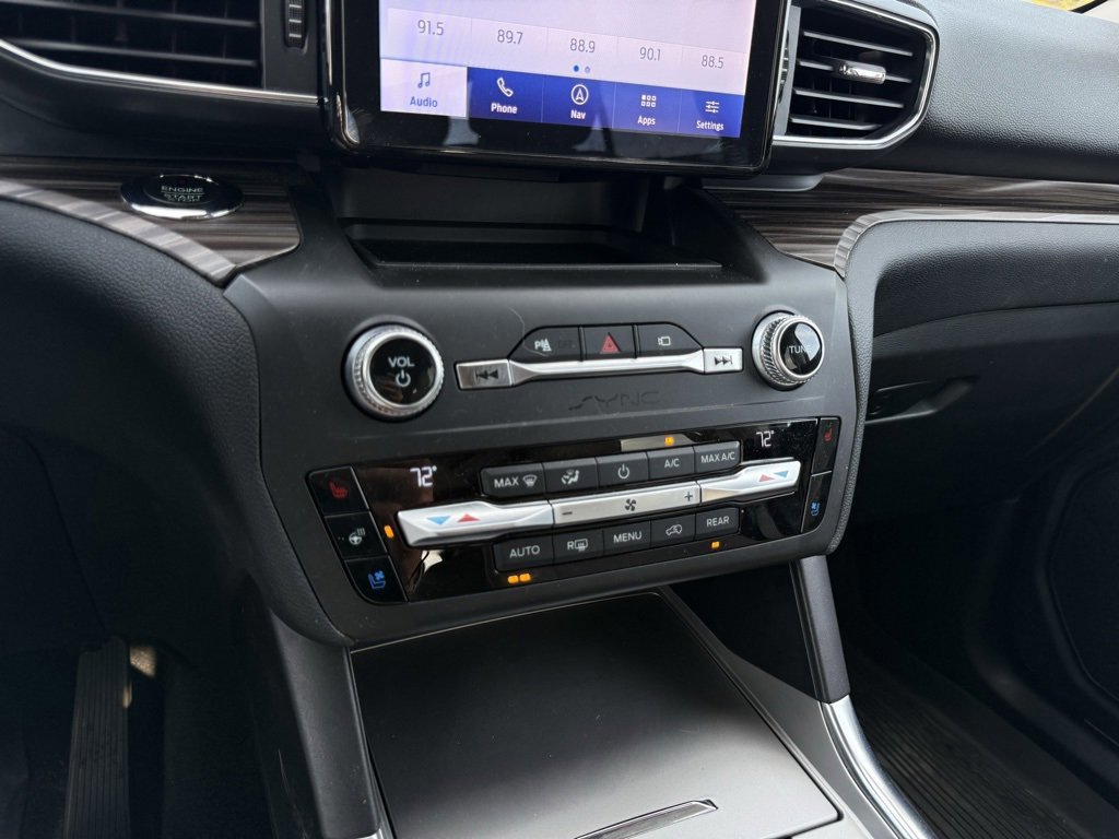 Certified 2020 Ford Explorer Limited w/ Class III Trailer Tow Package image 18