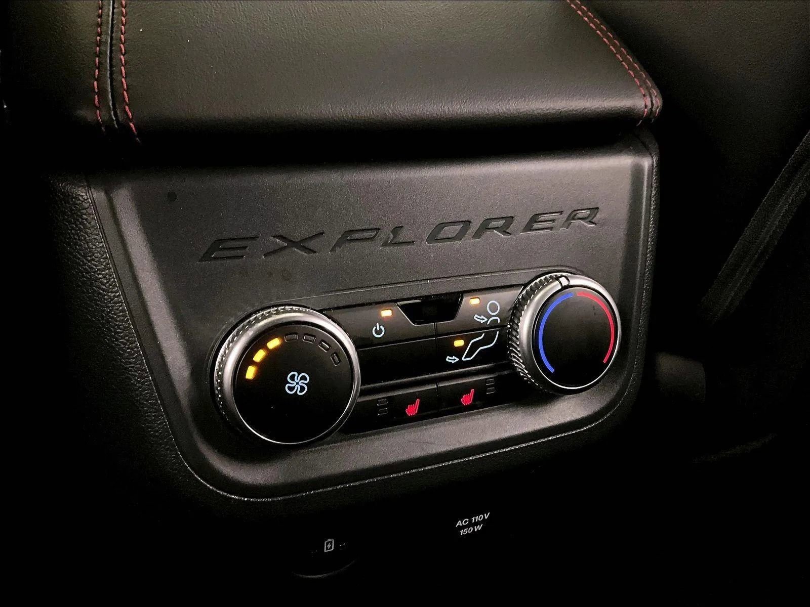 Certified 2025 Ford Explorer ST AWD/4WD image 33
