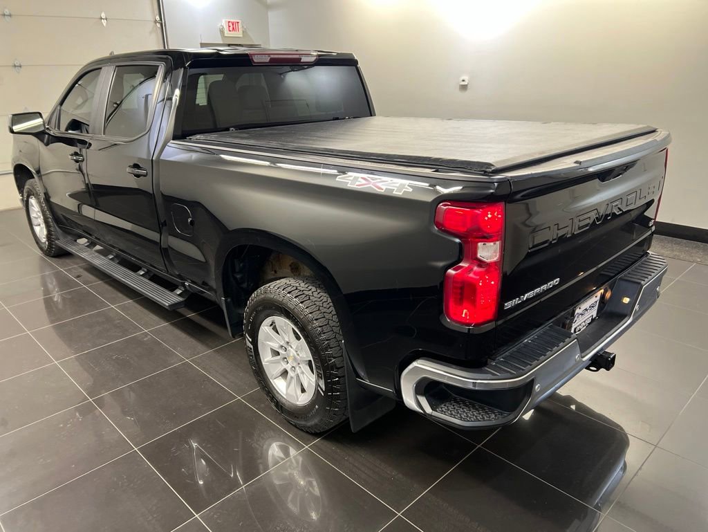 Used 2021 Chevrolet Silverado 1500 LT w/ Safety Package II AWD/4WD image 4