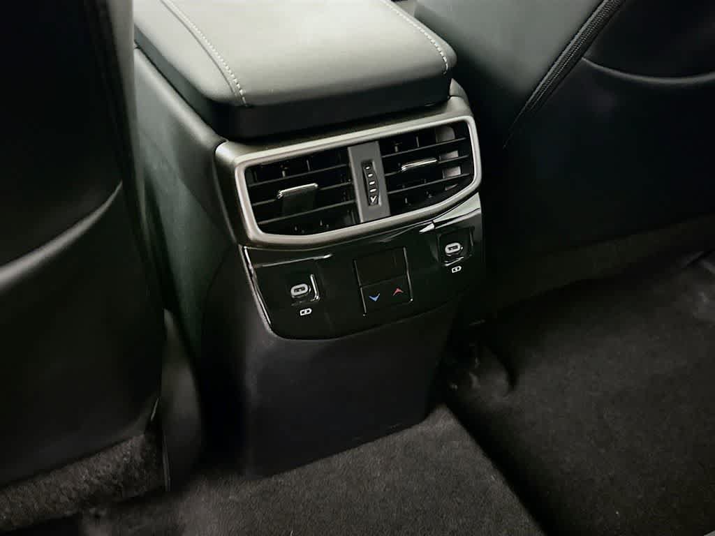 Used 2024 Lexus RX 350 Premium w/ Accessory Package (Z1) FWD image 13