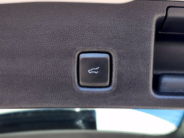 Certified 2024 Ford Escape Active AWD/4WD image 33
