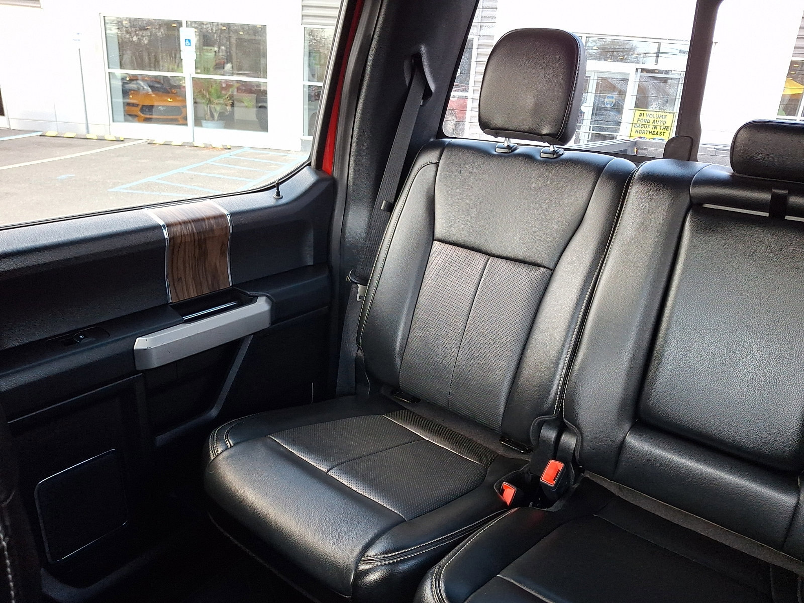 Certified 2020 Ford F150 Lariat w/ Equipment Group 502A Luxury image 18