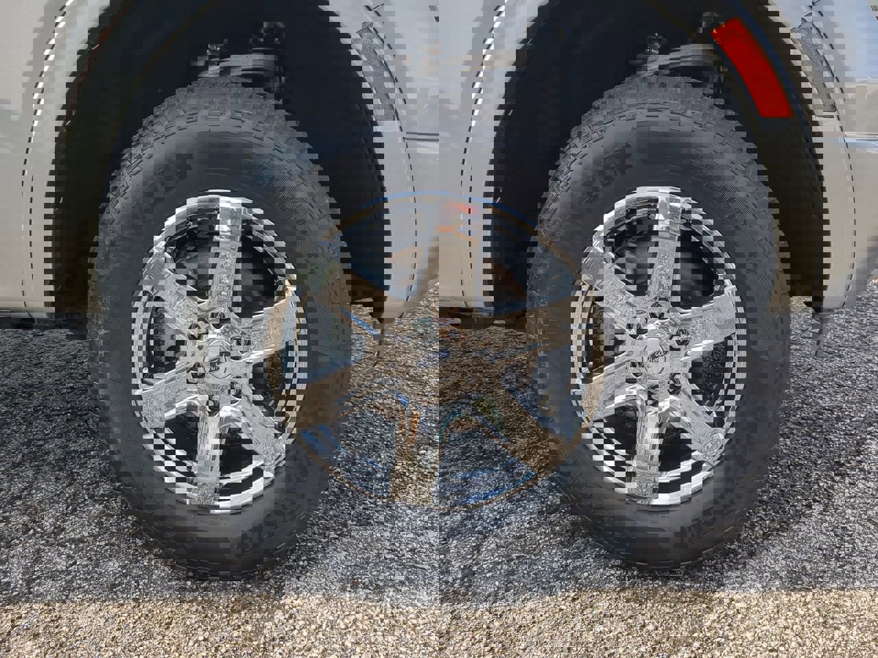 Certified 2024 Ford Ranger XLT w/ Equipment Group 301A High image 9