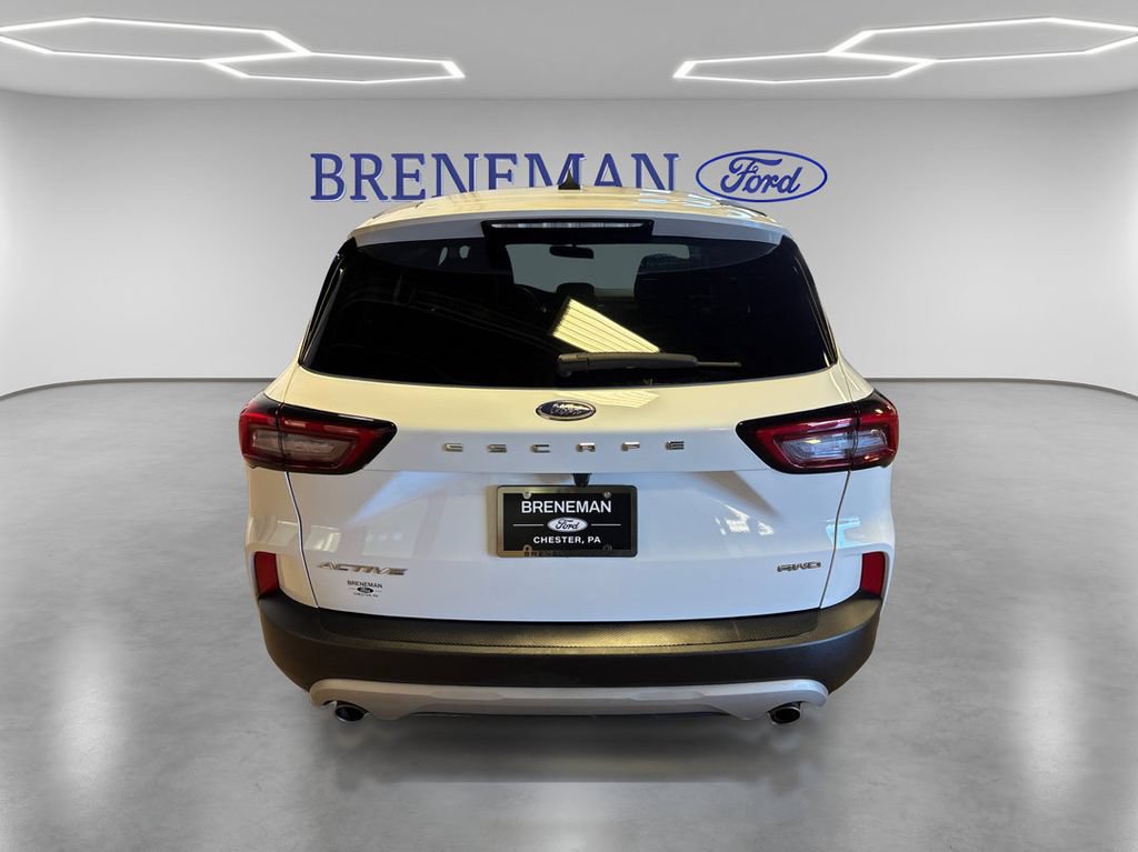 Certified 2025 Ford Escape Active AWD/4WD image 7