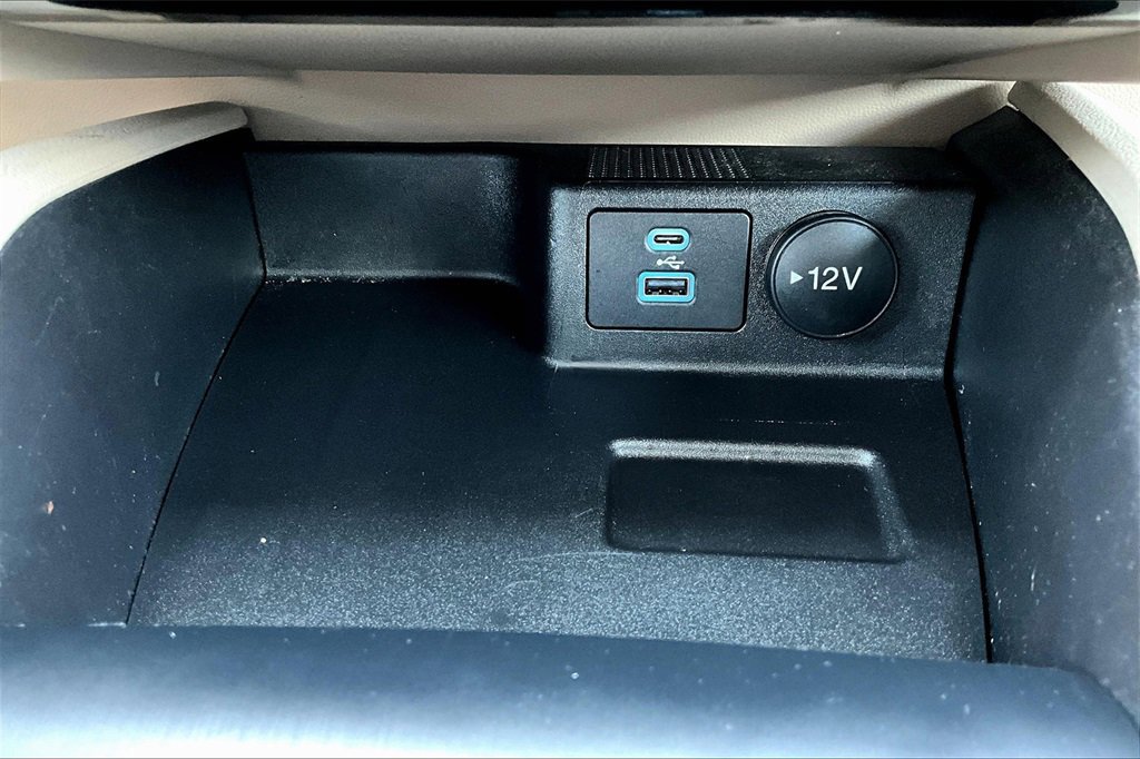 Certified 2022 Ford Escape SE w/ Convenience Package image 32