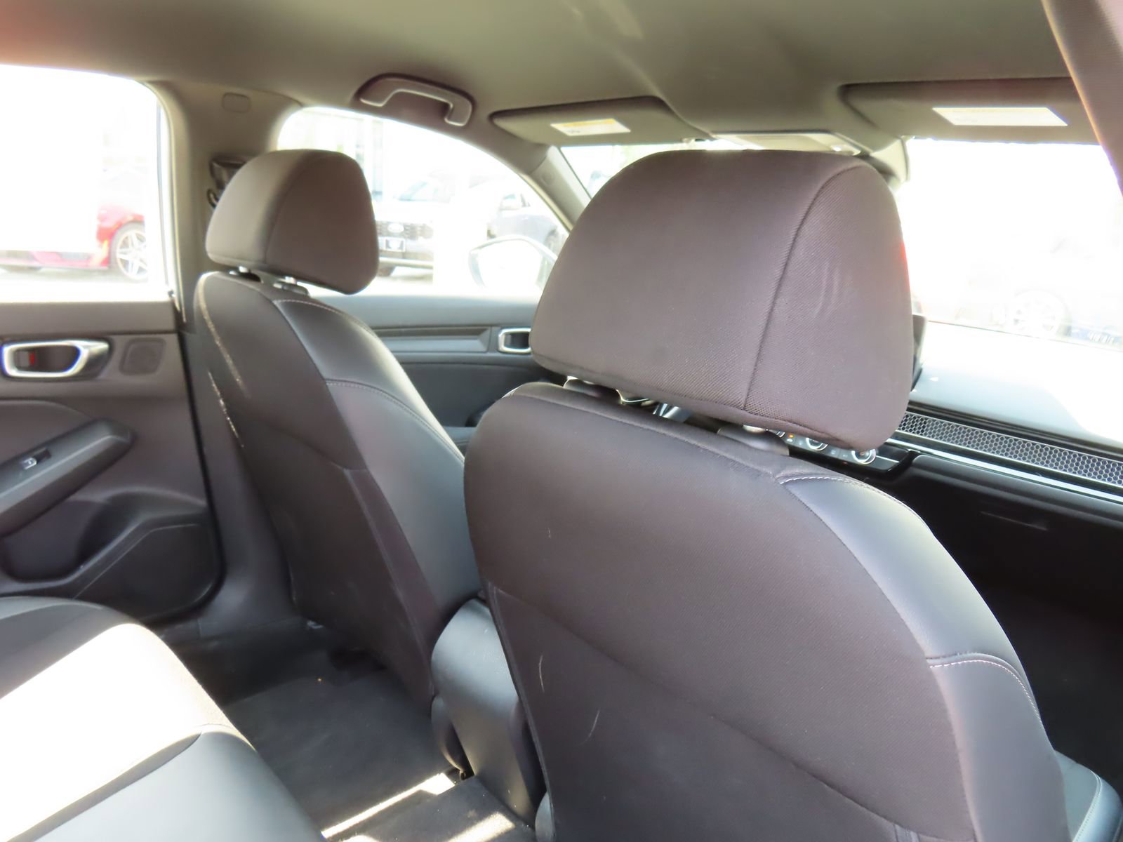Used 2023 Honda Civic Sport image 32