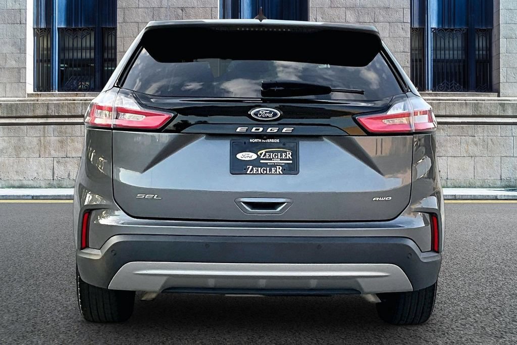 Certified 2024 Ford Edge SEL w/ Convenience Package AWD/4WD image 4