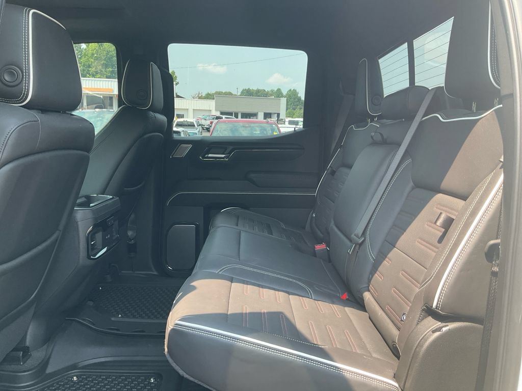 Used 2025 GMC Sierra 1500 AT4X AWD/4WD image 14