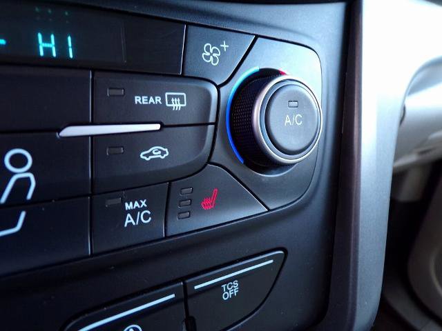 Certified 2018 Ford Escape SE image 21