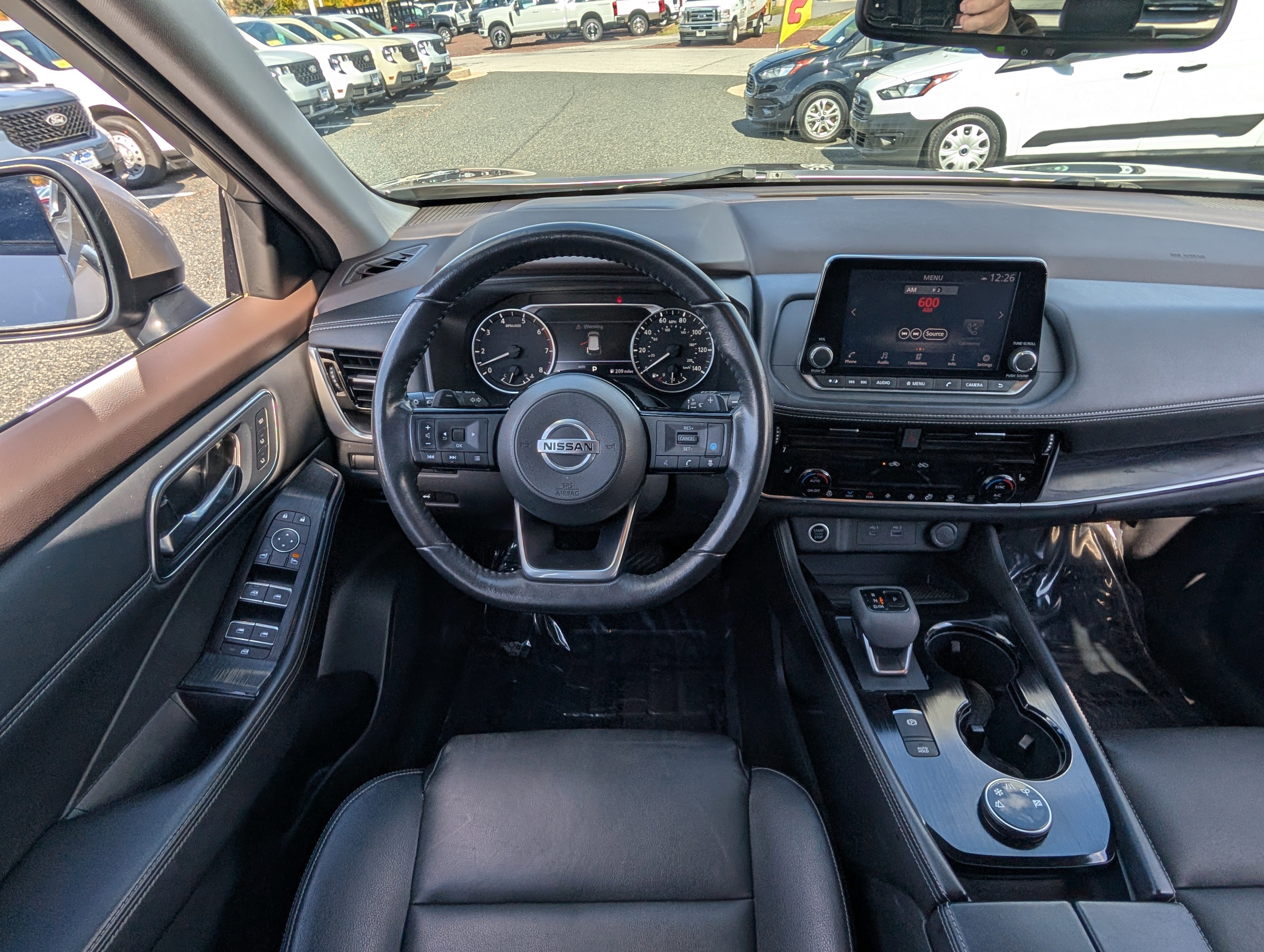 Used 2021 Nissan Rogue SL image 17