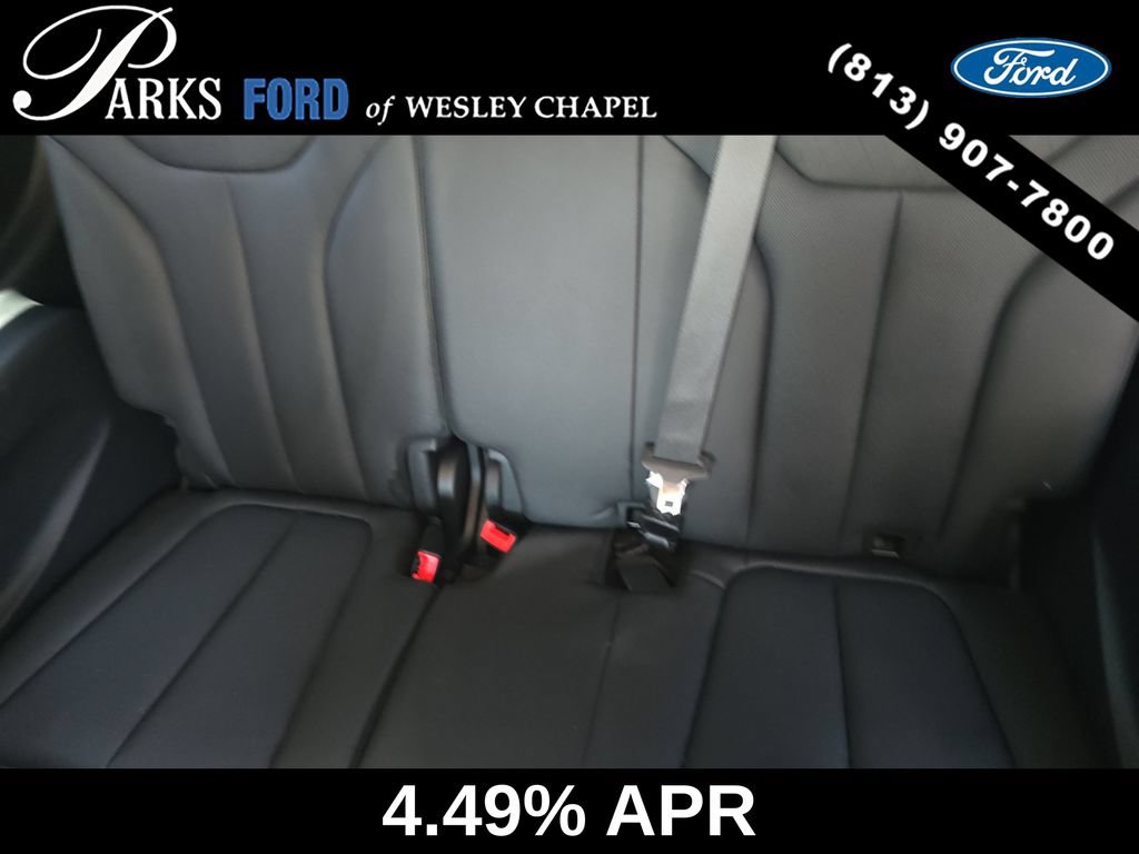Used 2022 Hyundai Palisade SEL w/ Premium Package FWD image 17