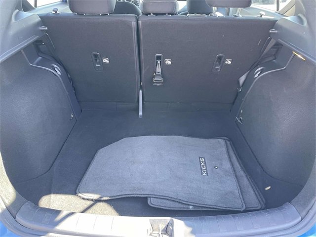Used 2021 Nissan Kicks S image 31