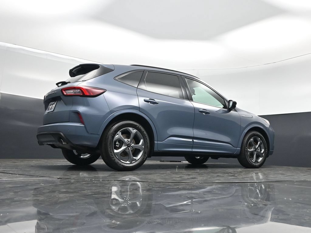 Certified 2024 Ford Escape ST-Line w/ Tech Pack #1 FWD image 46